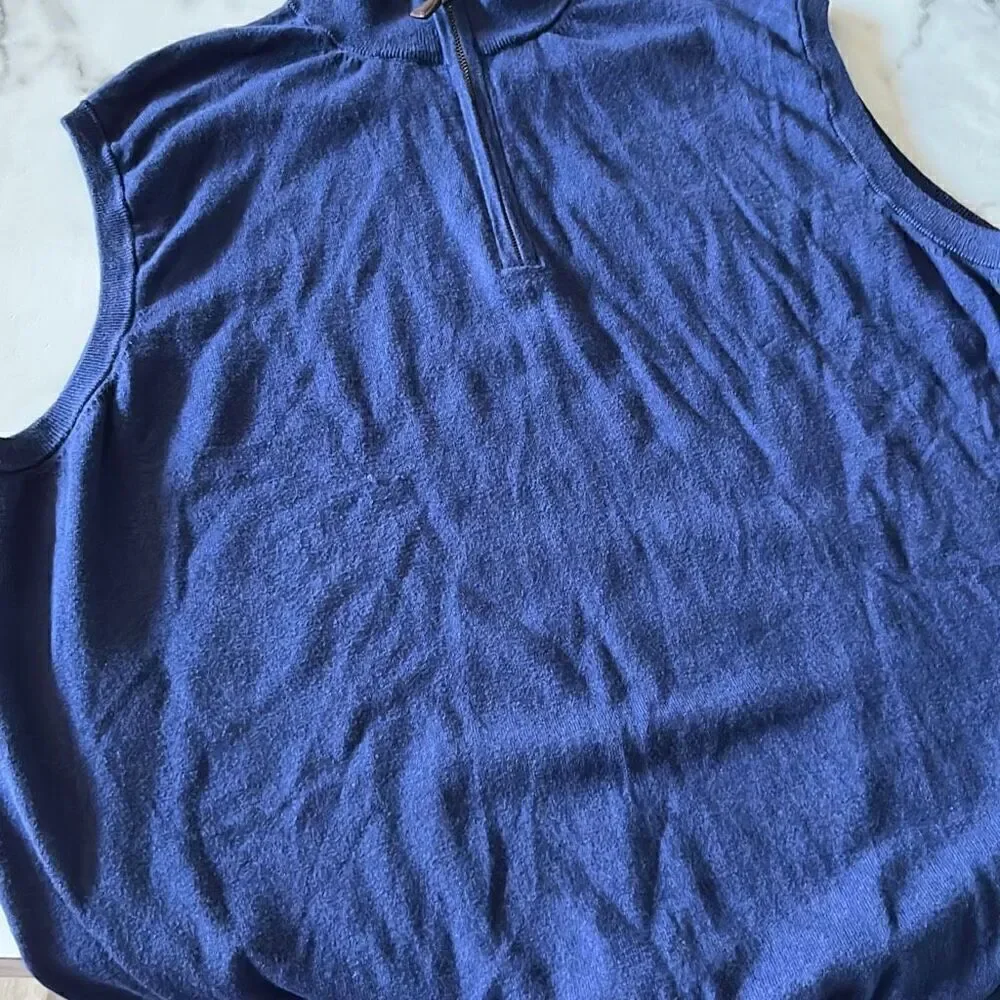 Peter Millar Luxury Cotton/Nylon/Silk/Cashmere 1/4 Zip Golf Sweater Vest. Sz. XL